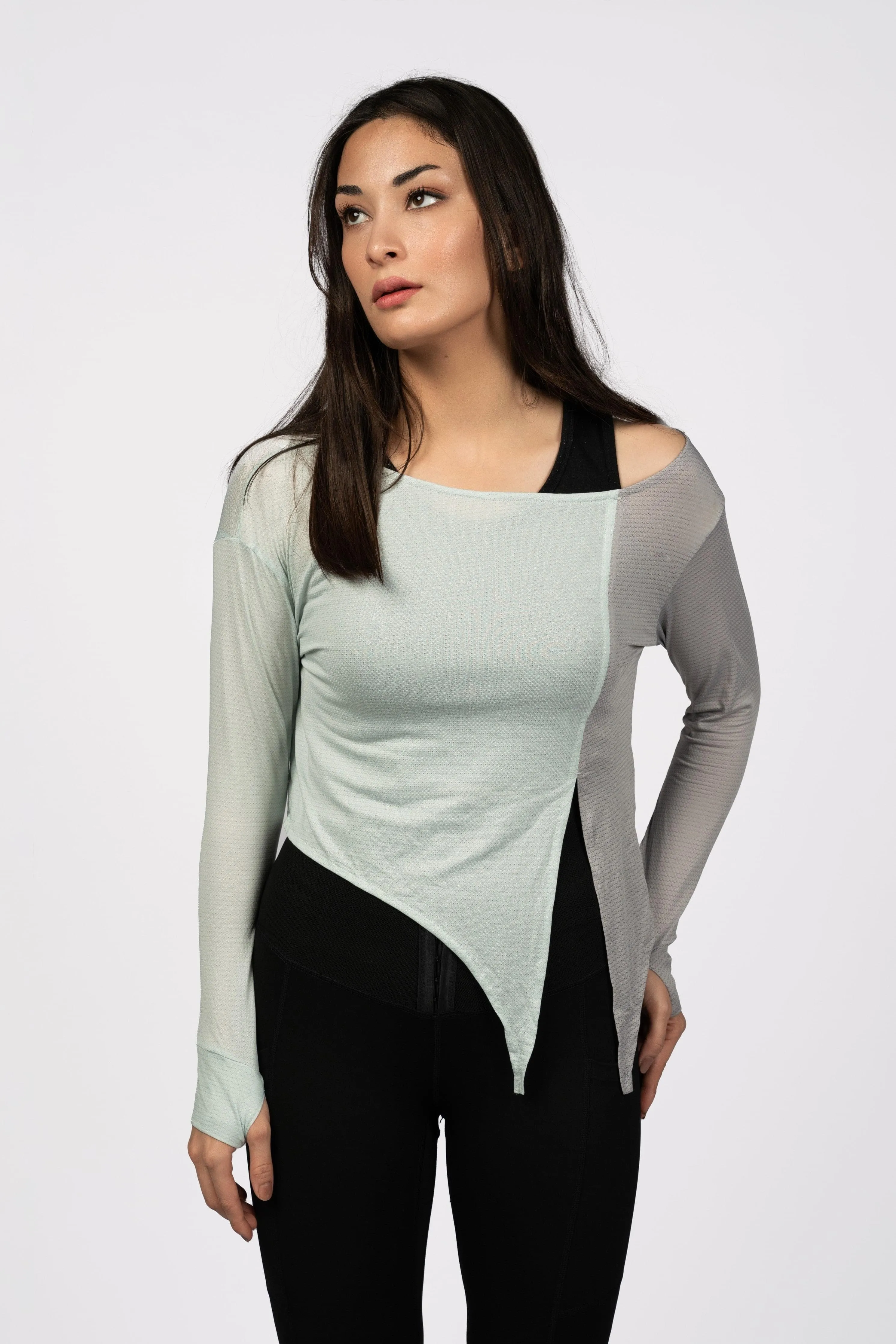 Long Sleeve off-Shoulder Workout top